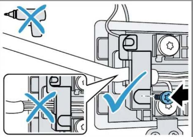 Diagram showing mechanical assembly with tool and valve symbols, including checkmark and cross indicators