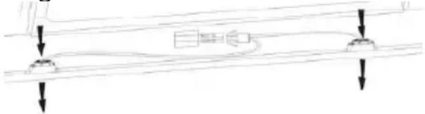CANDY CCE117/1X - Een gloeilamp vervangen - 1