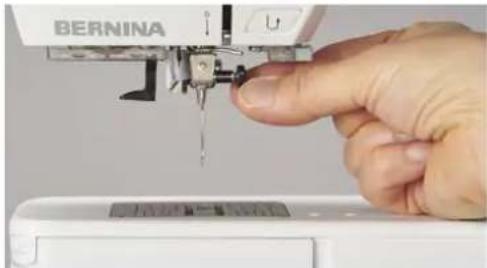 BERNINA 480 - Udskift nälen - 1