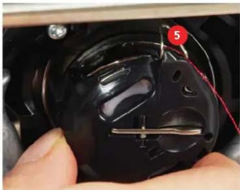 BERNINA 435 - Trådning af undertråden - 5