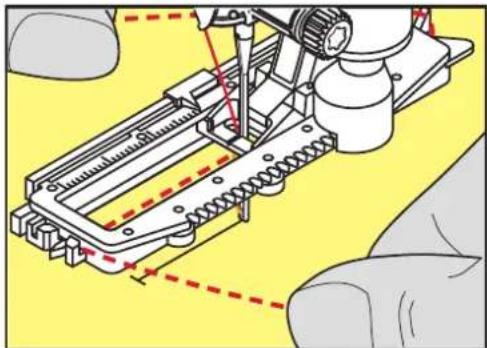BERNINA 435 - Brug indlægstråd i den automatiske knaphulsfod nr. 3A (ekstra tilbehør) - 1