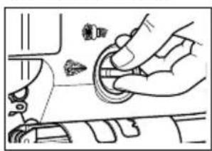 BLACK & DECKER KS634 - AJUSTE DA BASE PARA CORTES EM ÂNGULO - 3