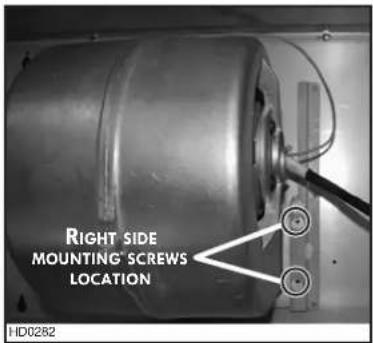 RIGHT SIDE MOUNTING SCREWS LOCATION HD0282