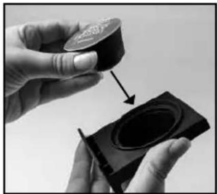 Lakeland 62120 - INSERTING A DOLCE GUSTO® POD - 1