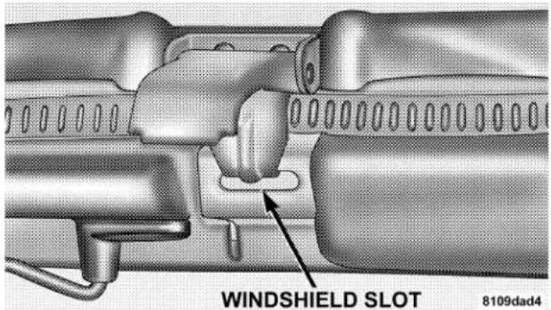 WINDSHIELD SLOT 8109dad4