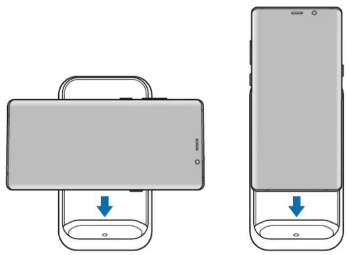 SAMSUNG EP-N5200 - Поставете поддържаното мобилно устройство върху поставката за телефон. - 1