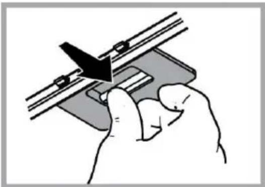 HOTPOINT PHGC6.4 FLMX - Maintenance of the anti-grease filters Traps cooking grease particles. - 1
