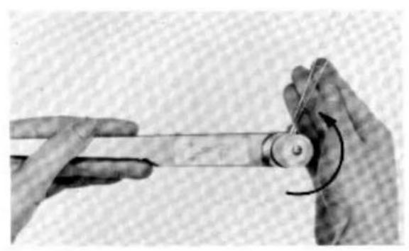Empisal Knitmaster 305 - SETTING UP THE YARN BRAKE - 2