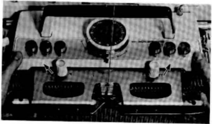 Empisal Knitmaster 305 - USEFUL HINTS - IF THE CARRIAGE JAMS - 1
