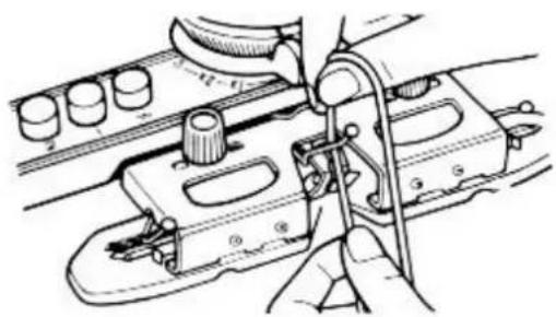 Empisal Knitmaster 305 - KNITTING A HEM - 3