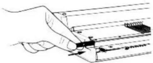 Empisal Knitmaster 305 - CHANGING A DAMAGED NEEDLE - 7