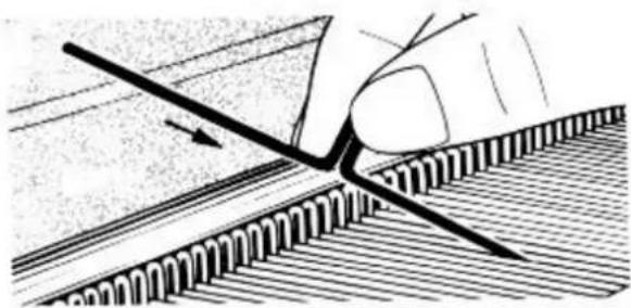 Empisal Knitmaster 305 - CHANGING A DAMAGED NEEDLE - 6