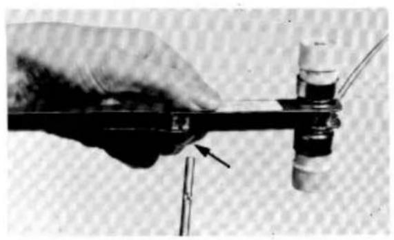 Empisal Knitmaster 305 - SETTING UP THE YARN BRAKE - 3