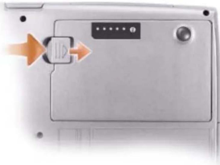 DELL Latitude D510 - Wyjmowanie akumulatora - 2
