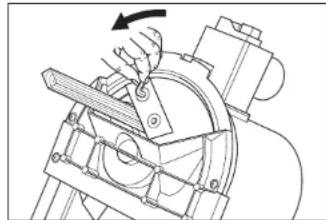 Ferm FGS-2400 - Changing a blade - 1