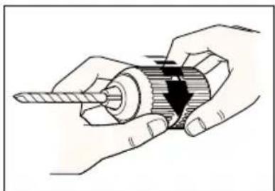 BLACK & DECKER KD355K - FITTING THE DRILL BIT (KEYLESS CHUCKS) - 1