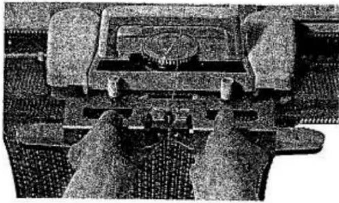 Empisal Knitmaster 321 - USEFUL HINTS - IF THE CARRIAGE JAMS - 1