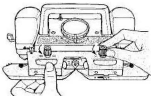 Empisal Knitmaster 321 - --REPACKING THE MACHINE - 1