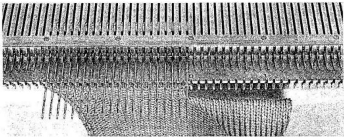 Empisal Knitmaster 321 - SHAPING A 'V' NECK - 2