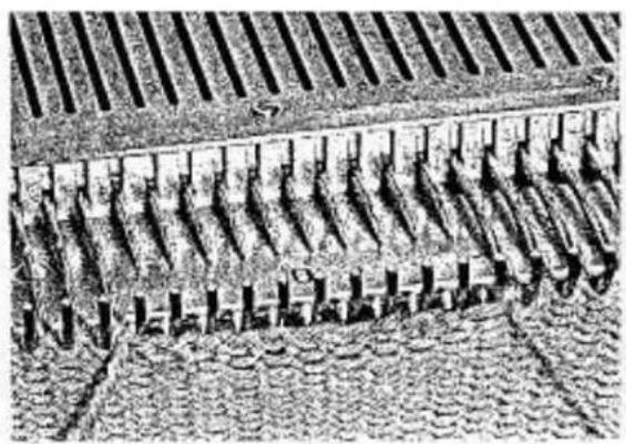 Empisal Knitmaster 321 - SHAPING A ROUND NECKLINE (METHOD 1) - 1