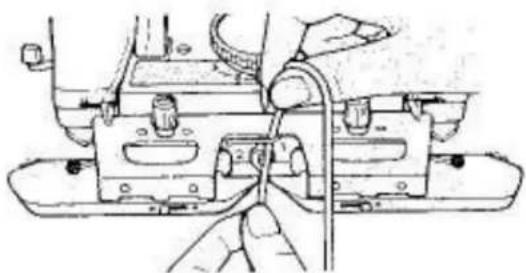 Empisal Knitmaster 321 - KNITTING A HEM - 3