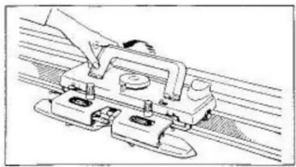 Empisal Knitmaster 260 - ARM - 1