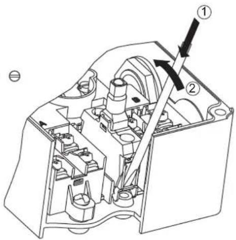 Technical diagram of a mechanical assembly with numbered components and directional arrows indicating motion or flow.