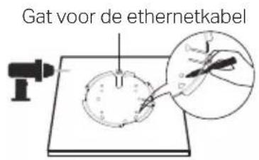 Gat voor de ethernetkabel