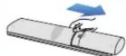 Infomir MAG275 - Inserting batteries - 1
