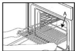 WHIRLPOOL AKZ6230NB - INDSÆTNING AF RISTE OG ANDET TILBEH∅R IOVNEN - 1