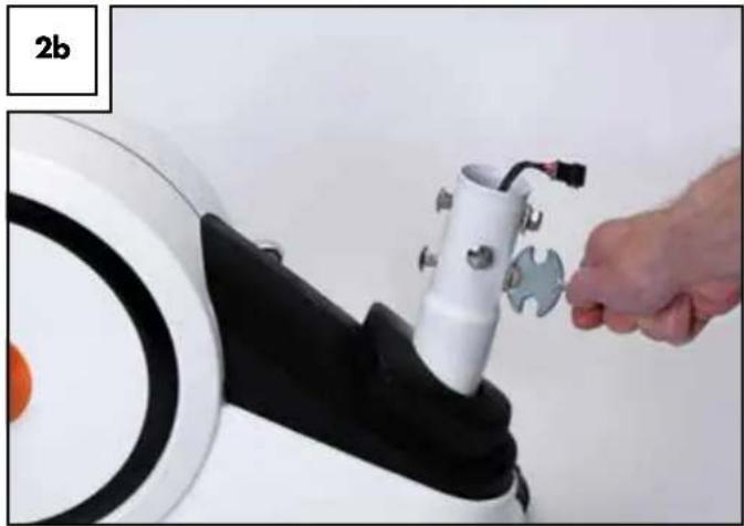 CRIVIT IAN 92561 - Assembling the handlebar post - 2