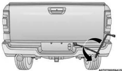 RAM 1500 (2021) - REMOVING THE SPARE TIRE - 4
