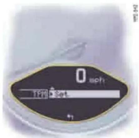 PORSCHE 911 Turbo S (2011) - 调出 “Info tyres” (轮胎信息)显示 - 3