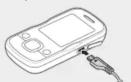 SAMSUNG GT-M2520 - Charge the battery - 1