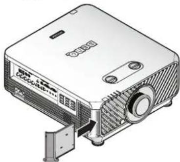 BENQ LU9245 - Replacing the front filter - 4