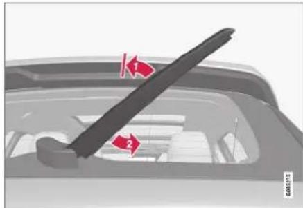 VOLVO XC40 (2017) - Udskifte viskerblade bagrude - 1