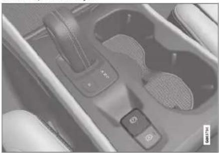 VOLVO XC40 (2017) - Parkeringsbremse - 1