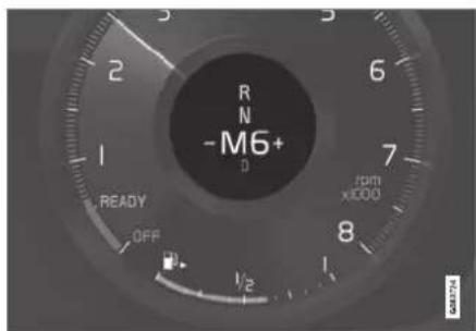 VOLVO XC40 (2017) - Manuel gearposition - M - 1