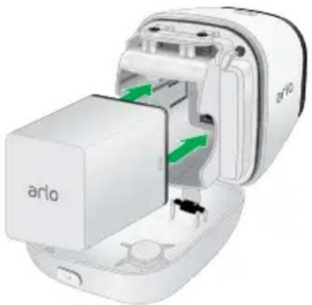 NETGEAR Arlo Go - Insert the battery - 1