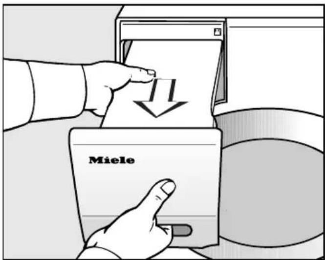 MIELE TWD 440 WP - Emptying the condensed water container - 1