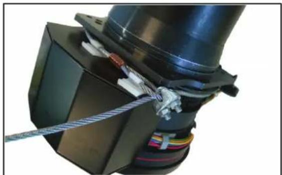 Barco Loki CinemaScope - How to mount the cable to a short barrel lens - 5