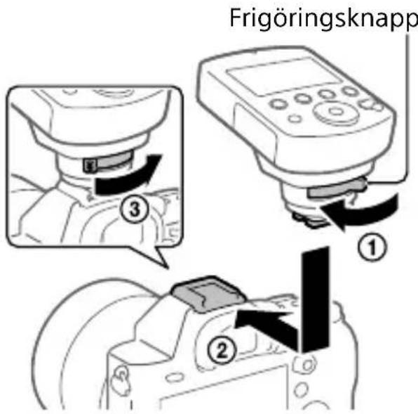 SONY FA-WRC1M - Montera produkten på kameran. - 1