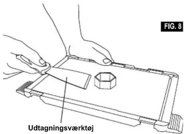 DREMEL Digilab 3D45 - FJERNELSE AF ST∅TTER (HVIS PÅKRÆVET) [REMOVING SUPPORTS (IF REQUIRED)] - 1