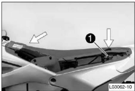 HUSQVARNA FR 450 Rally (2020) - Mounting the seat - 1