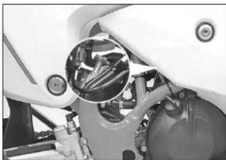 HUSQVARNA FR 450 Rally (2019) - Idle speed adjusting screw - 1