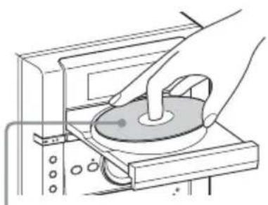 SONY CMT-SX2D - Isætning af en disk - 1