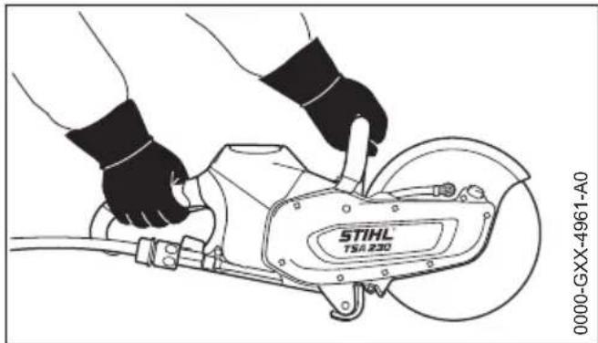 STIHL TSA 230 - Durante el trabajo - 1