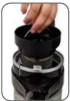 Wertheim Evolution W7301 - REPLACING THE DUST BIN FILTERS - 3