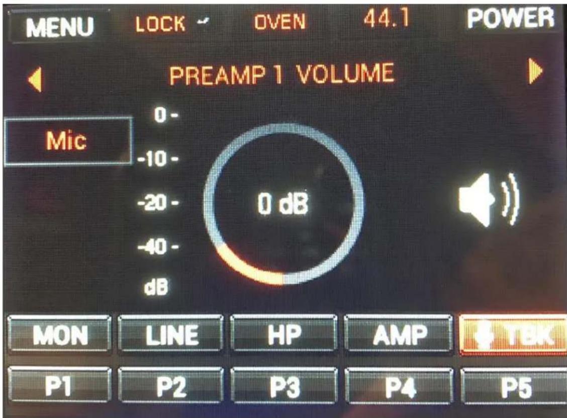 MENU LOCK OVEN 44.1 POWER PREAMP 1 VOLUME Mic 0- -10- -20- -40- dB MON LINE HP AMP TEK P1 P2 P3 P4 P5