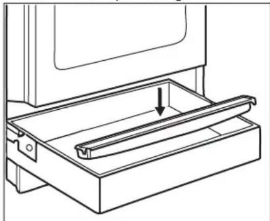 AEG CCB62002BW - Montering af dæksel til dampudsugning - 2